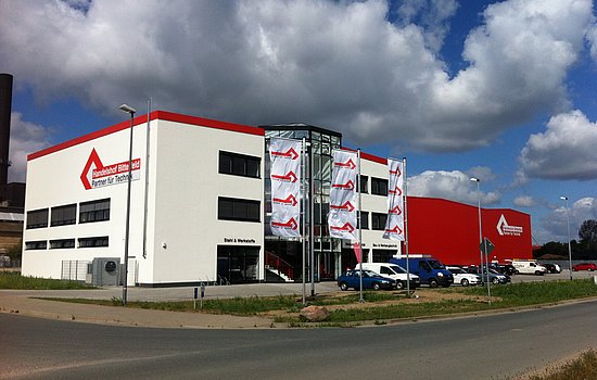 Handelshof Bitterfeld - Partner für Technik Hauptsitz mit Fachmarkt